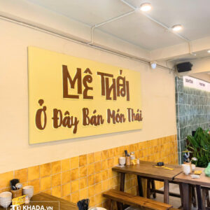Tổng hợp mẫu bảng hiệu và bảng decor hot trends