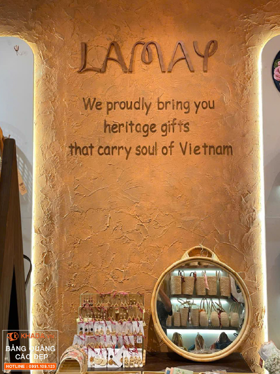 Nhận Diện Thương Hiệu với Xu Hướng Bảng Hiệu Chữ Nổi Sắt Thép Sơn Rỉ Sét Độc Đáo