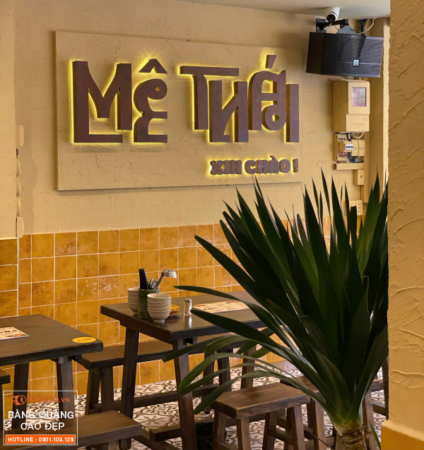 Chữ thép sơn rỉ sét kết hợp đèn led | Khada Decor