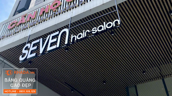 Thi công bảng hiệu salon tóc SEVEN HAIR SALON Quận 7 | Khada Decor