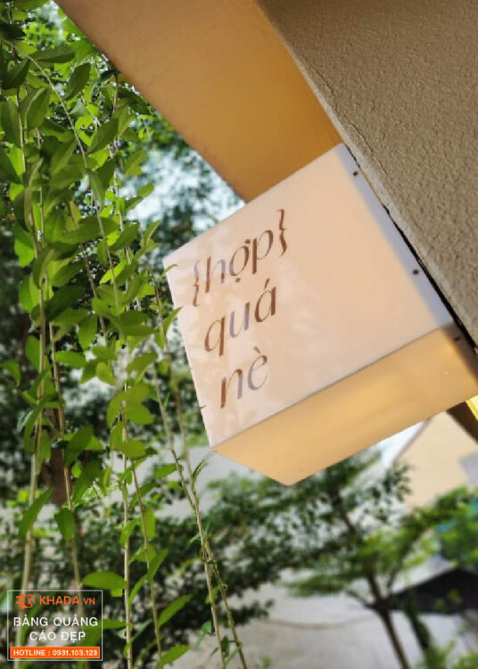 Khada Decor Tạo Không gian chuẩn “gu” phong cách industrial rỉ sét, vintage tối giản - {HỢP} Tiệm Trà Phê