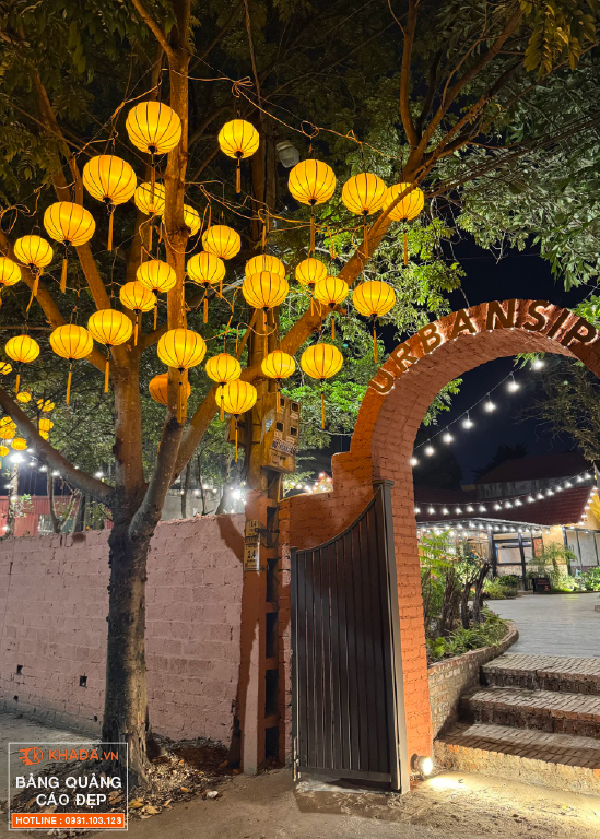 Decor Bảng Thép Rỉ Sét Cafe UrbanSip Thái Nguyên Dấu ẤN Thương Hiệu