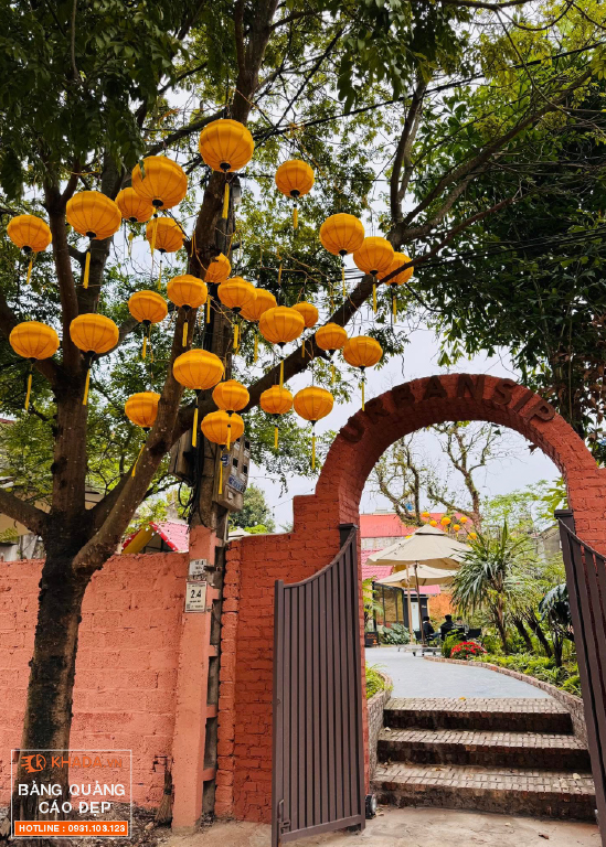 Decor Bảng Thép Rỉ Sét Cafe UrbanSip Thái Nguyên Dấu ẤN Thương Hiệu