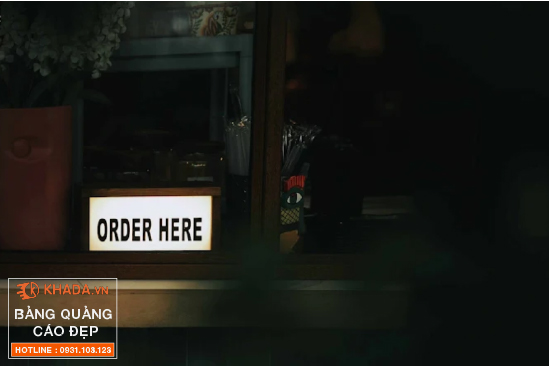 Decor Bảng Thép Rỉ Sét Cafe UrbanSip Thái Nguyên Dấu ẤN Thương Hiệu