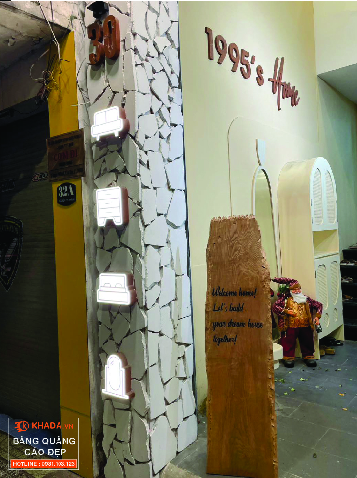Chữ Nổi Sơn Rỉ Sét Decor Showroom & Thiết Kế Thi Công Nội Thất 1995’s Home