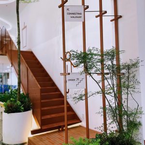 KHADA DECOR – Đối Tác Thi Công Bảng Hiệu Được Tea Joy Tin Tưởng