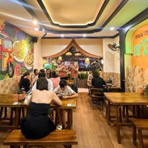 Decor Bảng Hiệu Chữ Nổi Quán Ăn Sành Thái