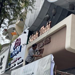 Decor Bảng Hiệu Chữ Nổi Quán Ăn Sành Thái