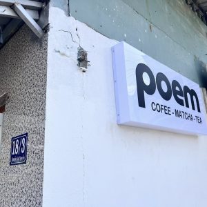 Hộp đèn và chữ nổi sơn rỉ sét POEM COFFEE MATCHA TEA Mỹ Tho