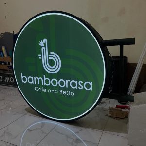 Làm bảng hiệu hộp đèn