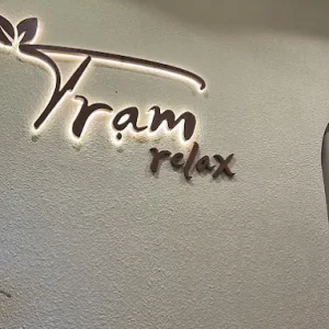 Bảng hiệu chữ nổi sơn rỉ sét Trạm Relax x Khada Decor