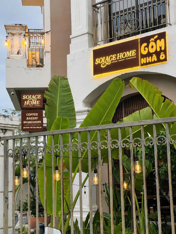 Thi công bảng hiệu hộp đèn chữ nổi Solace Home Vinhomes grand park