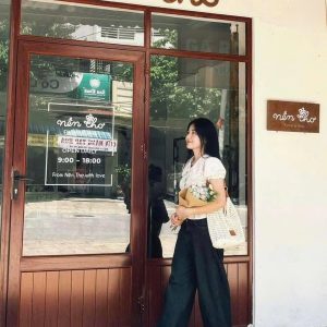 Bảng hiệu chữ nổi sơn rỉ sét | KHADA Decor