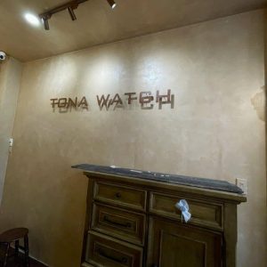 Bảng hiệu chữ nổi sơn rỉ sét | KHADA Decor