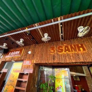 Bảng hiệu chữ nổi sơn rỉ sét | KHADA Decor