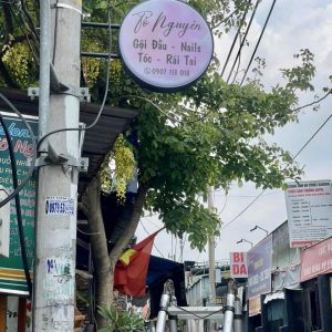 Hộp đèn mica hút nổi hình tròn | KHADA Decor