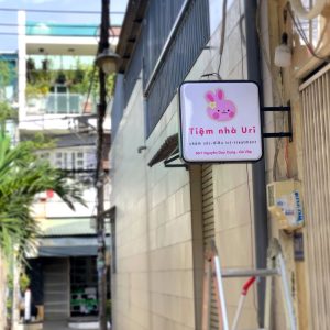 Hộp đèn mica hút nổi hình vuông | KHADA Decor
